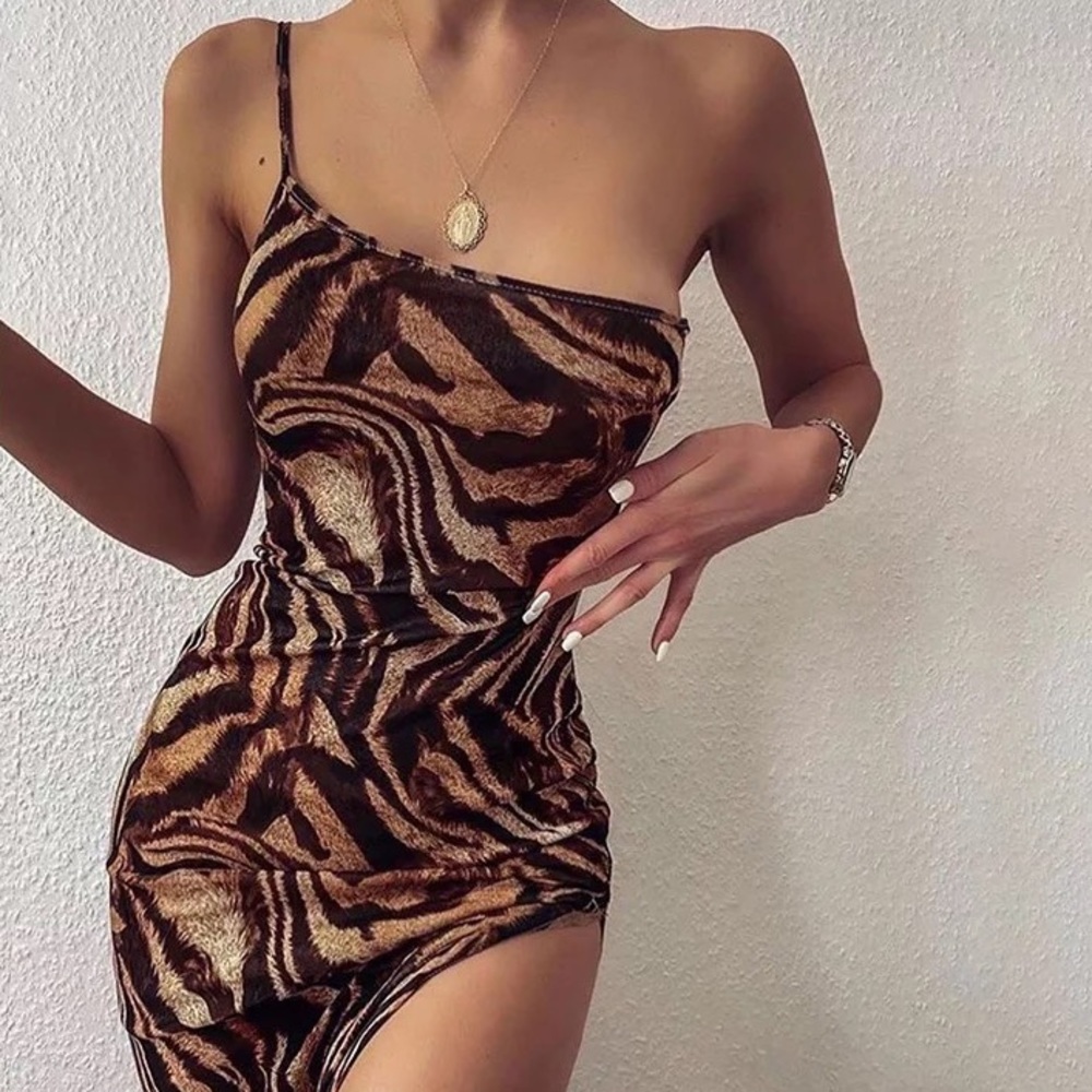 One strap women’s tiger print dress